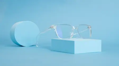 Clarity Blue Glasses Scam Exposed: Fake Claims & Buyer Warnings